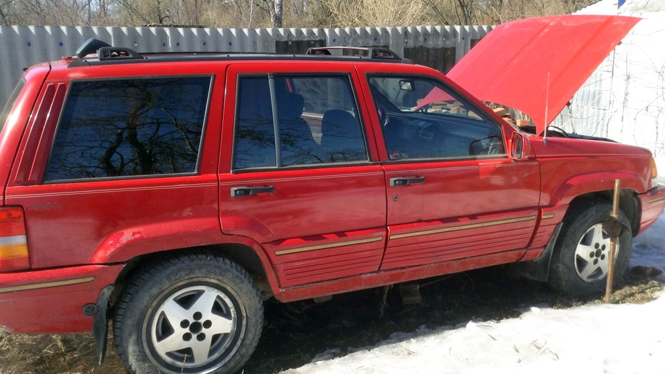 Jeep Grand Cherokee (ZJ) 5.2 бензиновый 1993 на DRIVE2