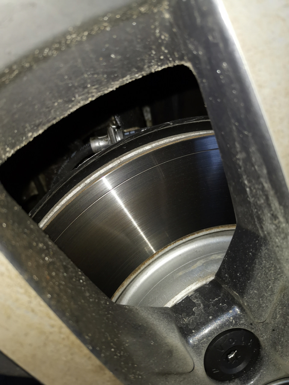 №9 Выработка на тормозном диске! — Volkswagen Tiguan (2G), 1,4 л, 2019 ...