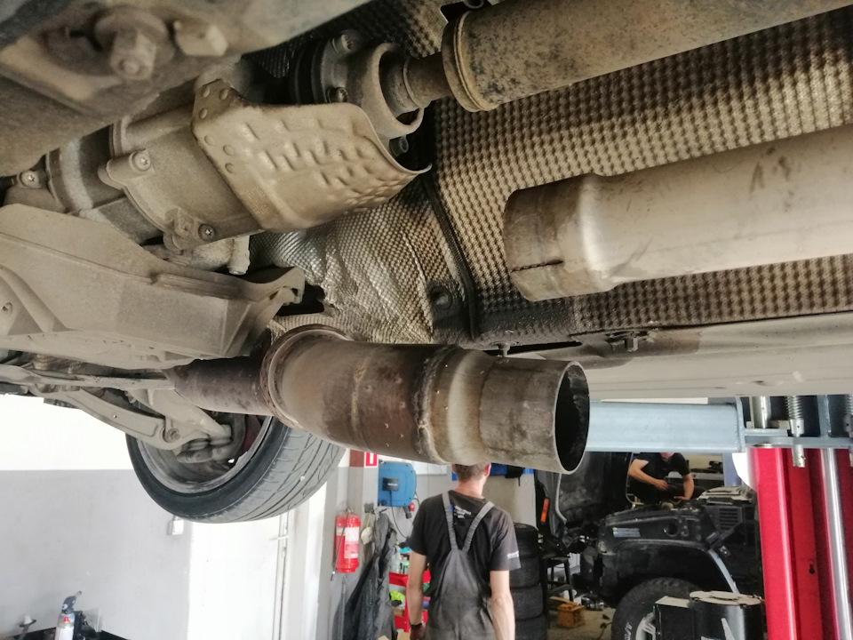 Фото в бортжурнале Audi A4 (B8)