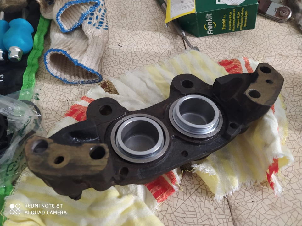 29.09.23 Замена поршней переднего правого суппорта — Great Wall Deer, 2 ...