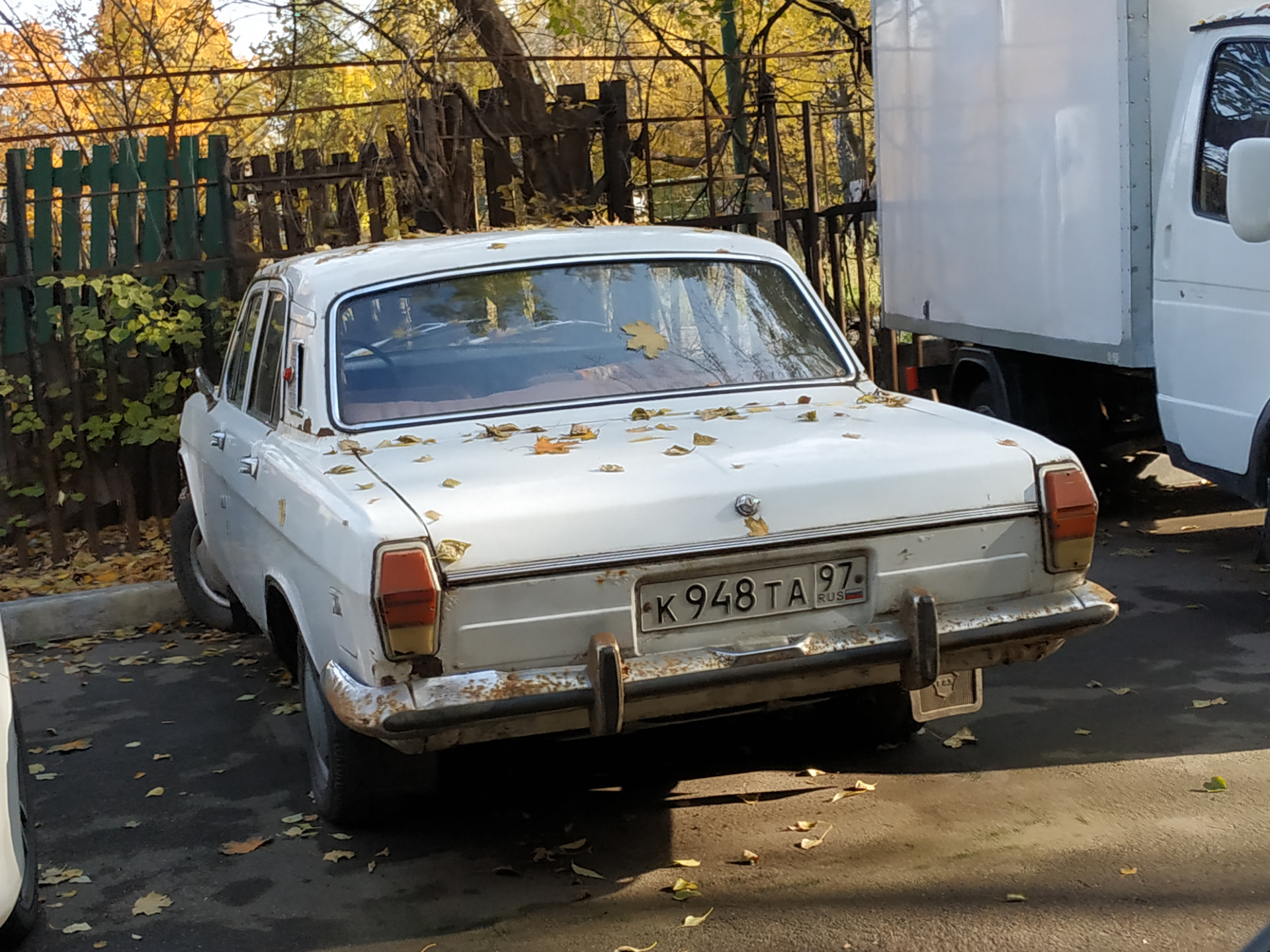 Заброшенные автомобили во Владивостоке