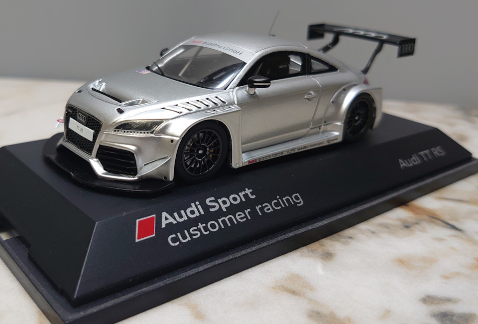 Audi TT RS 2010 customer rasing VLN Presentation Car (Spark) 1:43 —  Сообщество «Масштабные Модели» на DRIVE2