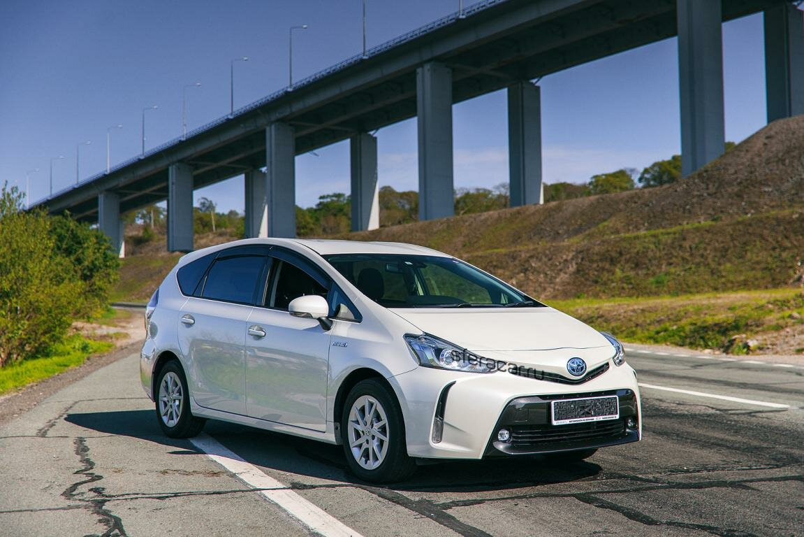 Toyota Prius Alpha. В чем соль? — SferaCar на DRIVE2