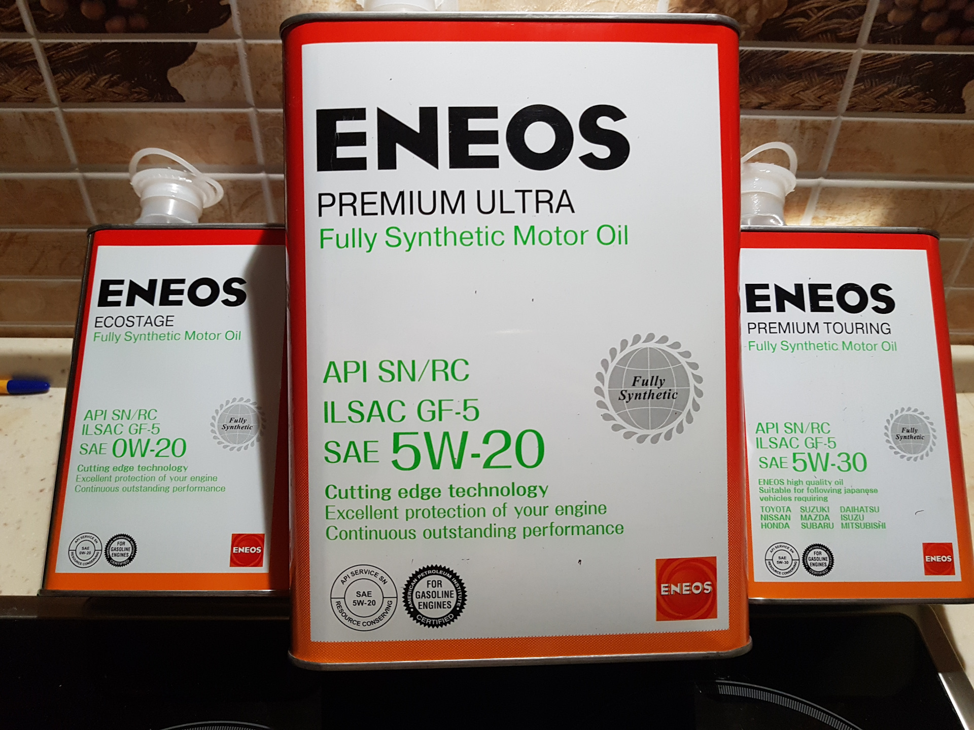 Антифриз eneos. Toyota 0w20. ENEOS 5w20. Энеос 0w30. ENEOS 5w20 Premium Ultra.