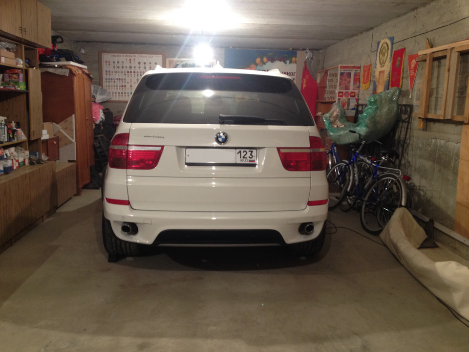 BMW X5 II (E70)