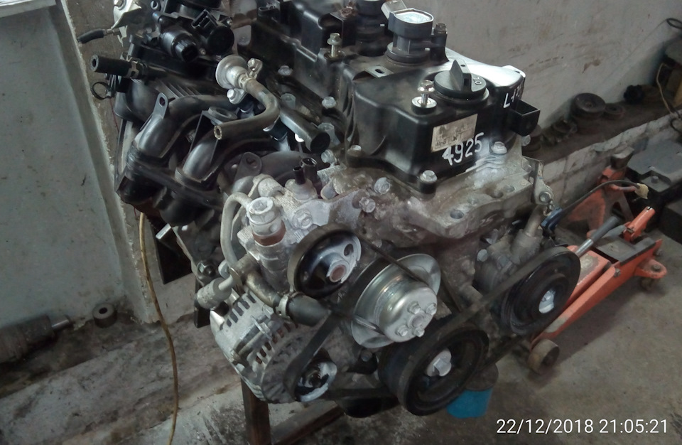 Самодельный кантователь двигателя оригинальной конструкции. — DRIVE2