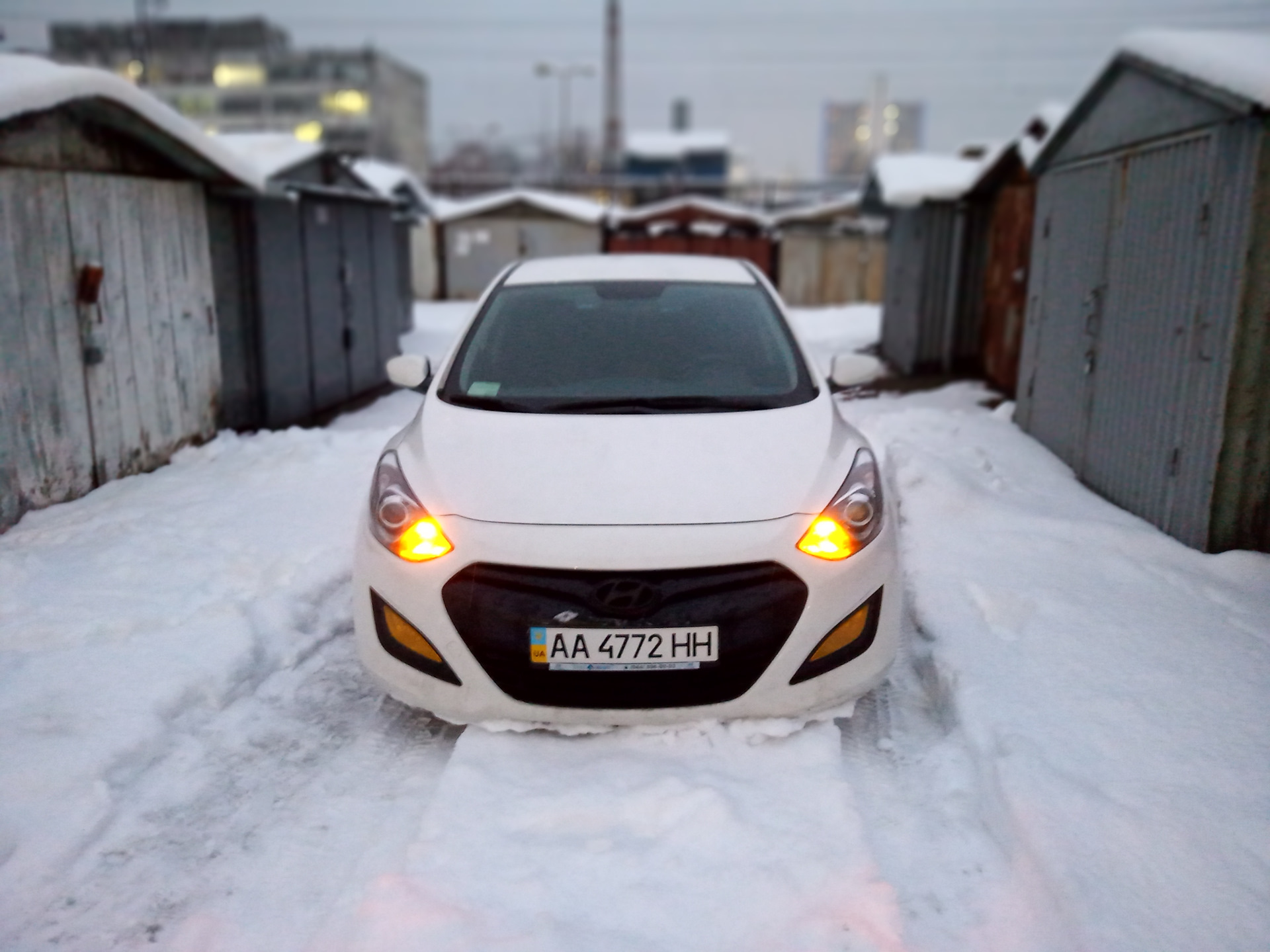 Туманки хендай ай 30. Hyundai i30 2014. Led лампы в hyundai i30. I30 светодиодные лампы. Hyundai i30 2012 подсветка.