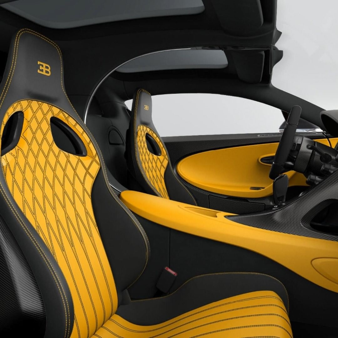 Bugatti Chiron Yellow