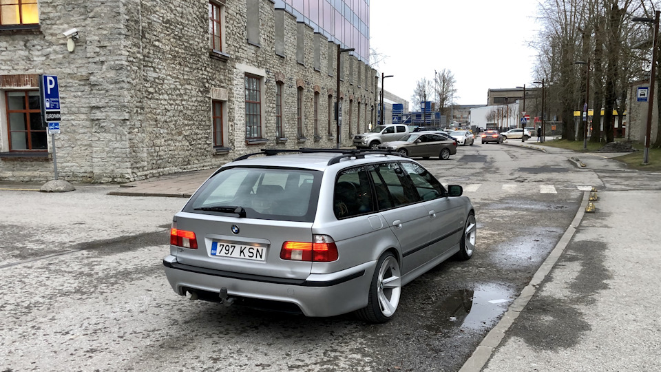 BMW 5 series Touring 797KSN