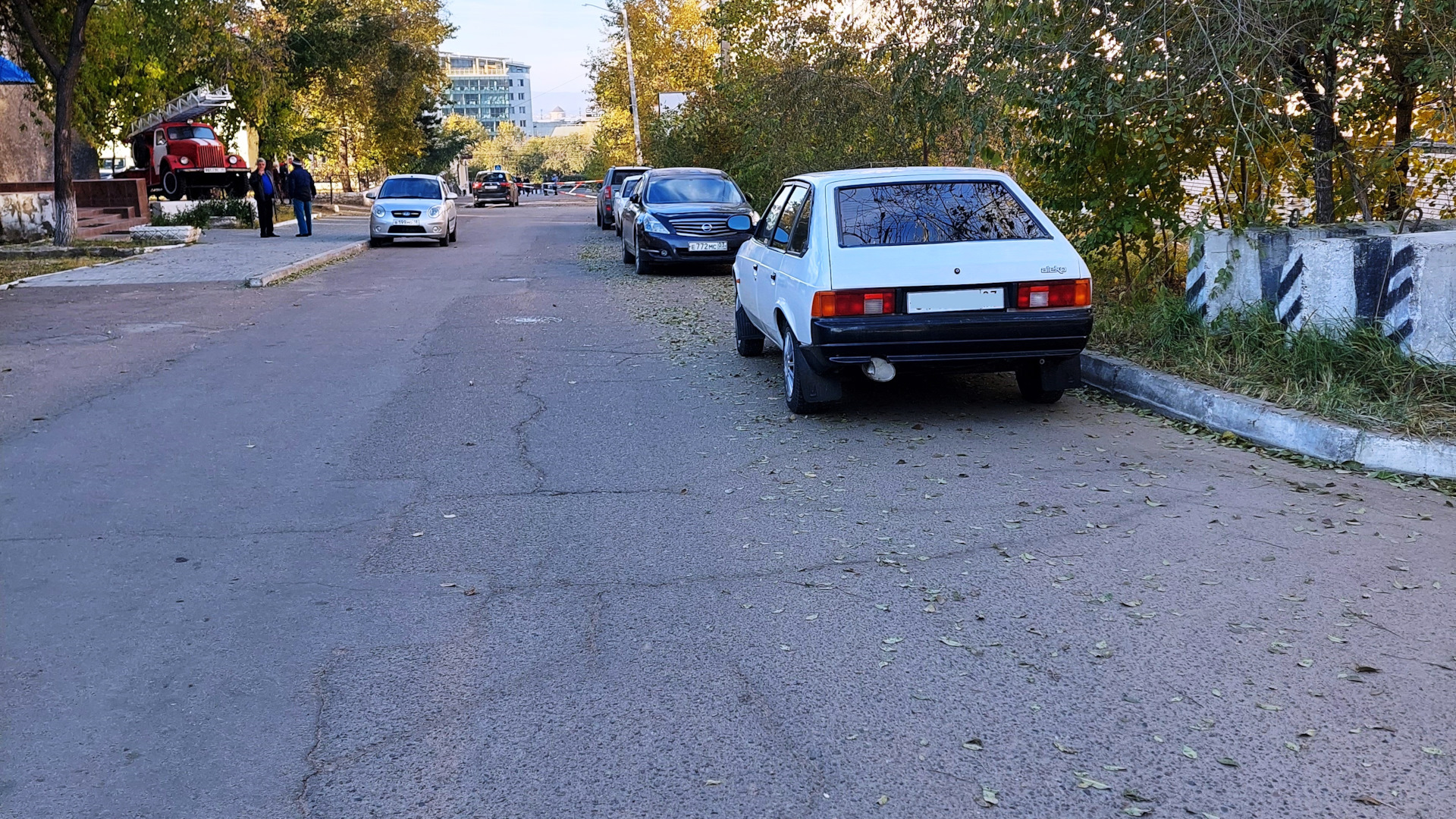 Москвич 2141 1.6 бензиновый 1992 | Moscow souvenir на DRIVE2