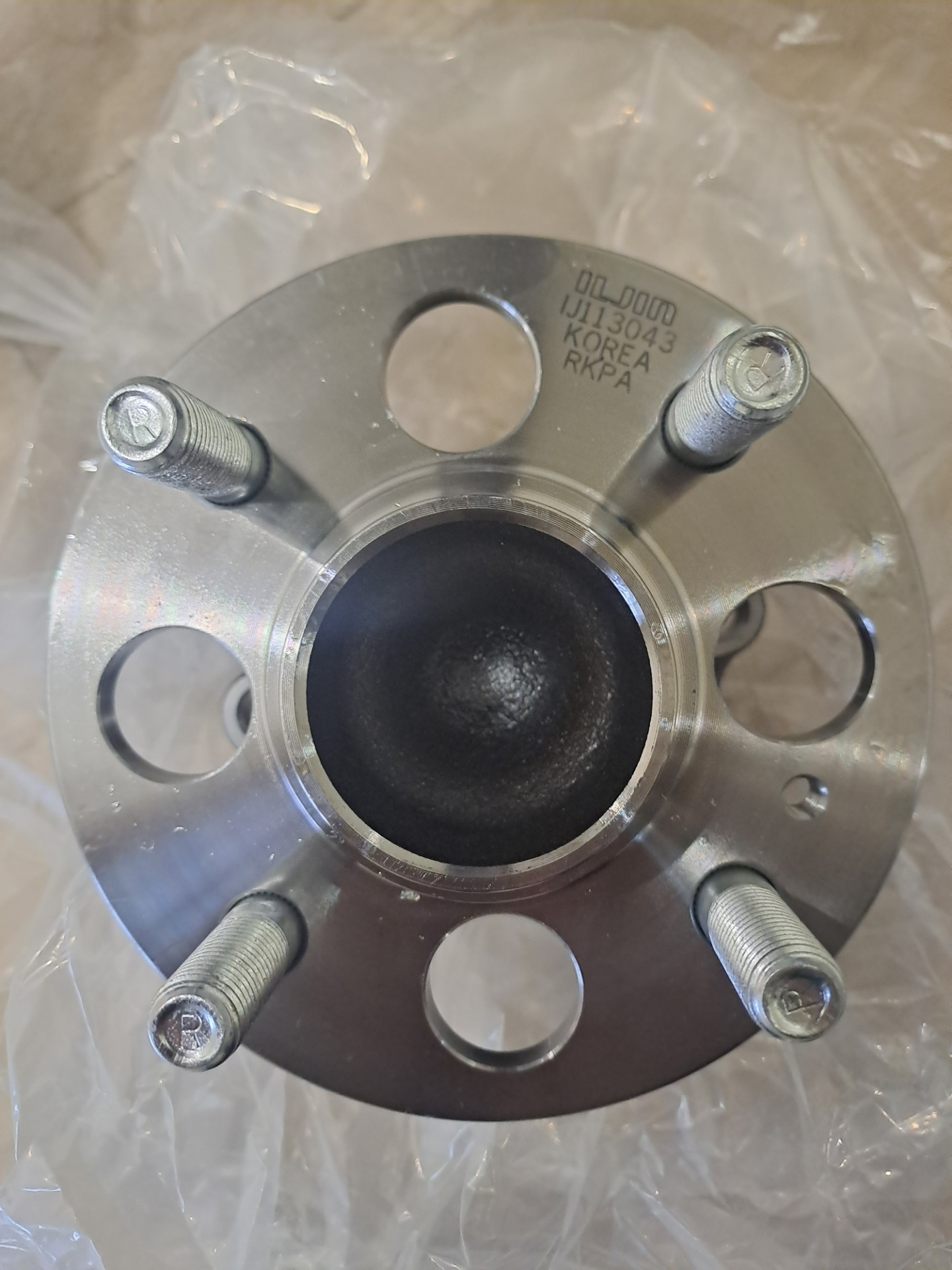 Ступица IJ113043 — Hyundai Solaris (1G), 1,6 л, 2015 года | запчасти ...