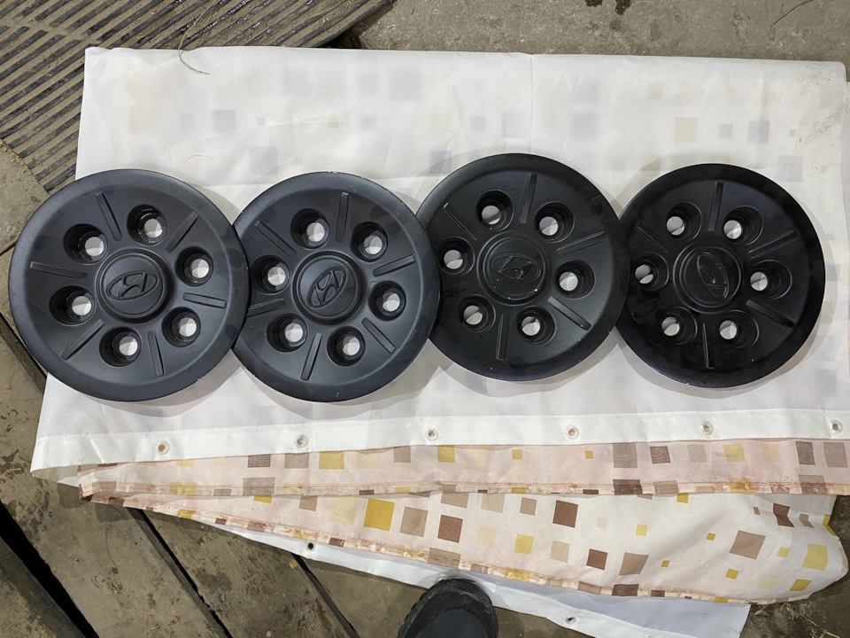 Hyundai Starex колпаки на Hyundai Grand Starex. Б/у | 3 000 ₽ в городе ...