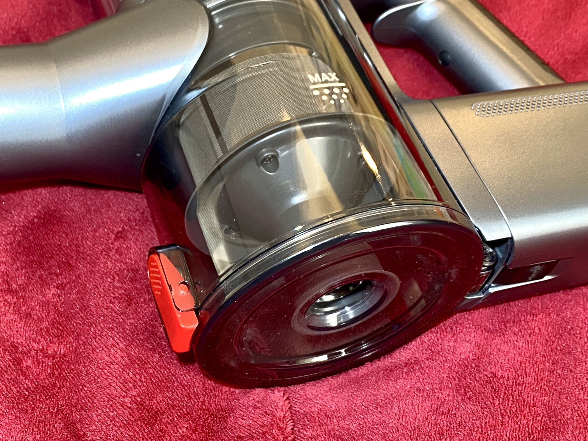 Вертикальный беспроводной пылесос RED. Топ среди топов! — DRIVE2