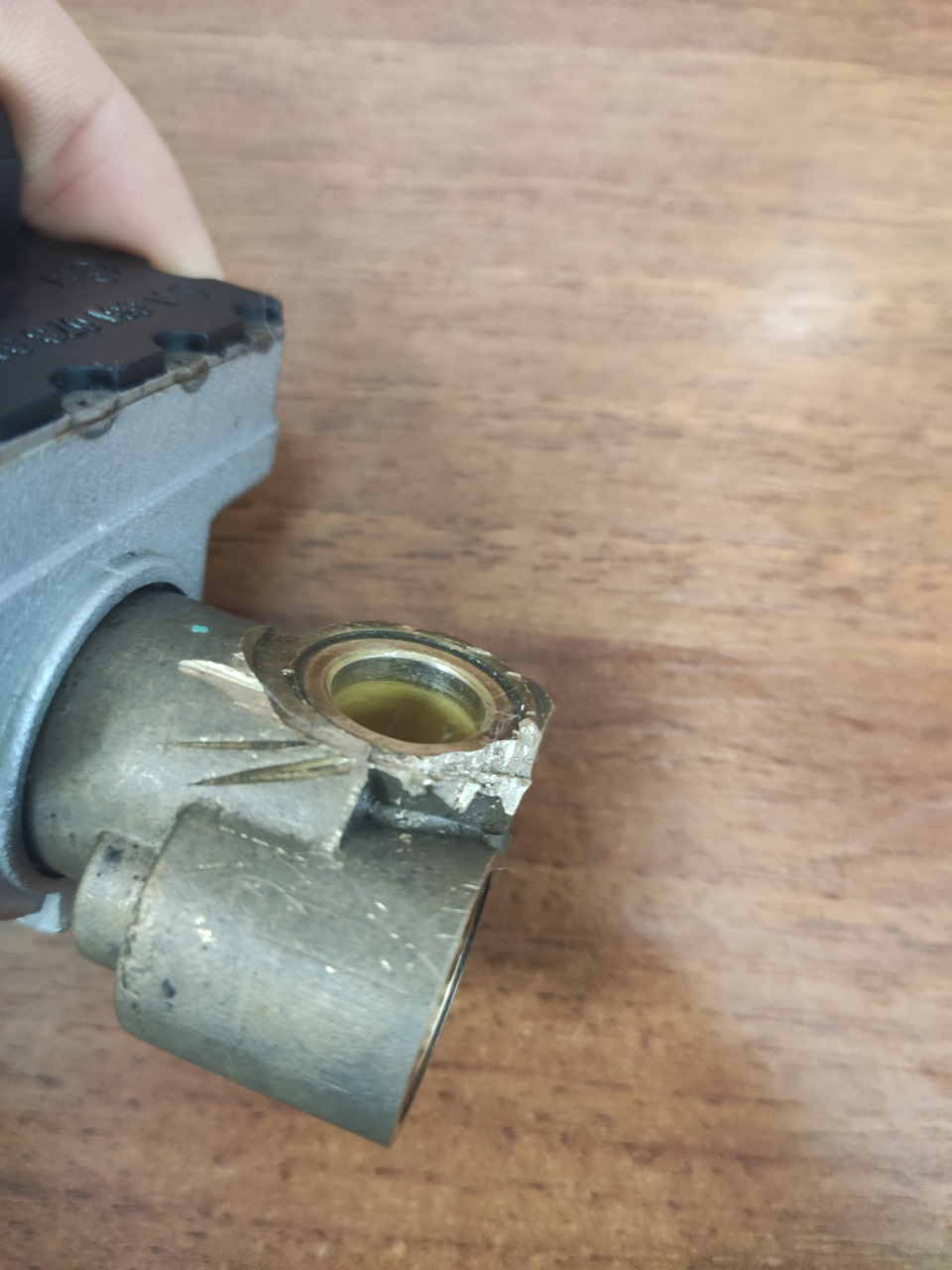 Небольшое ТО: замена пыльников, удаление иммобилайзера, обнаружился жор ...