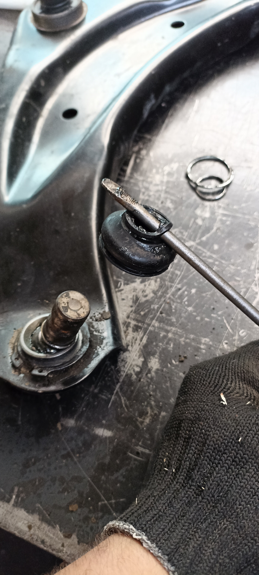 #070 Перепрессовка левого рычага (150477 км — 3.09.2023) — Nissan Leaf ...