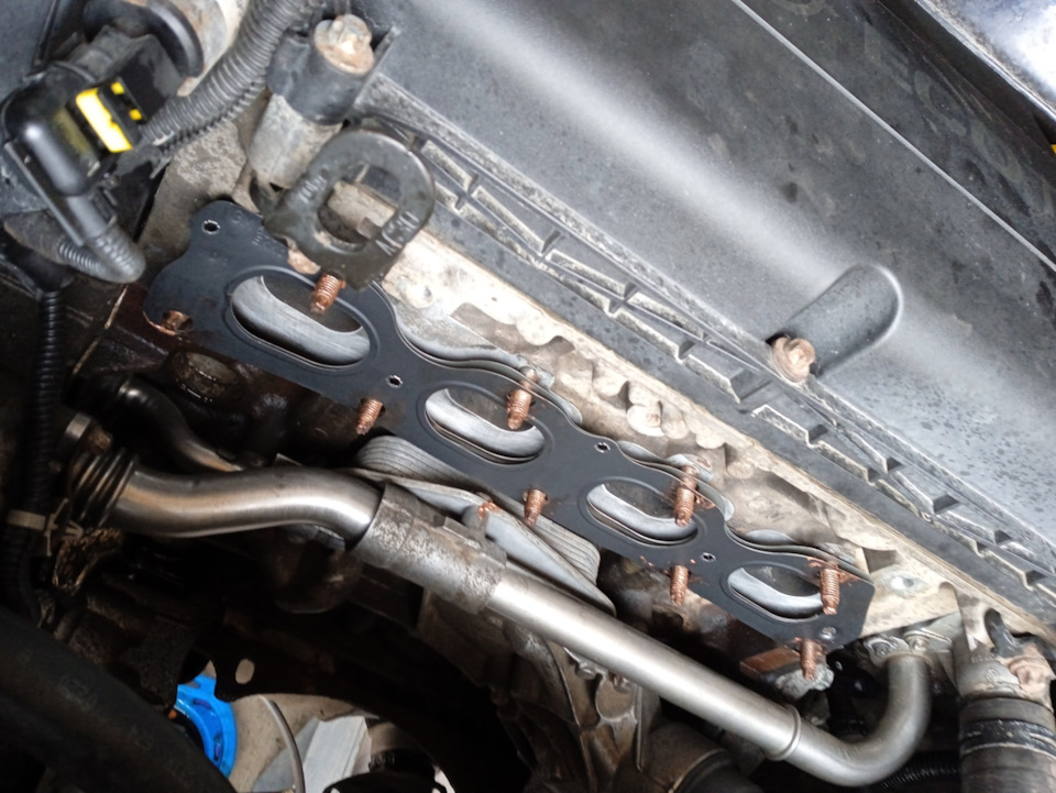 Теплообменник. Замена масла. — Opel Astra H GTC, 1,6 л, 2010 года ...