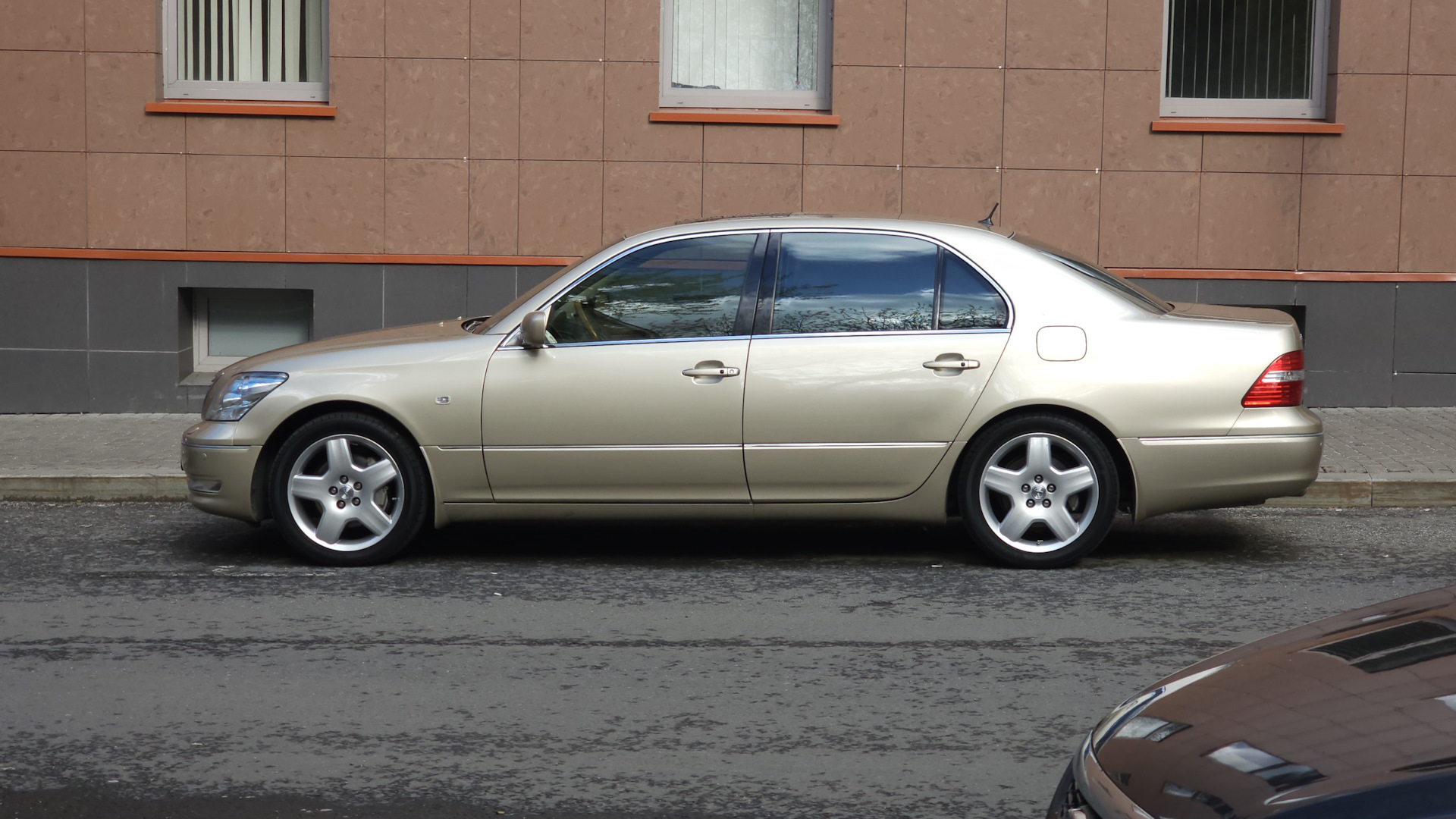 Lexus LS (UCF30) 4.3 бензиновый 2005 | PoSeiDoN на DRIVE2