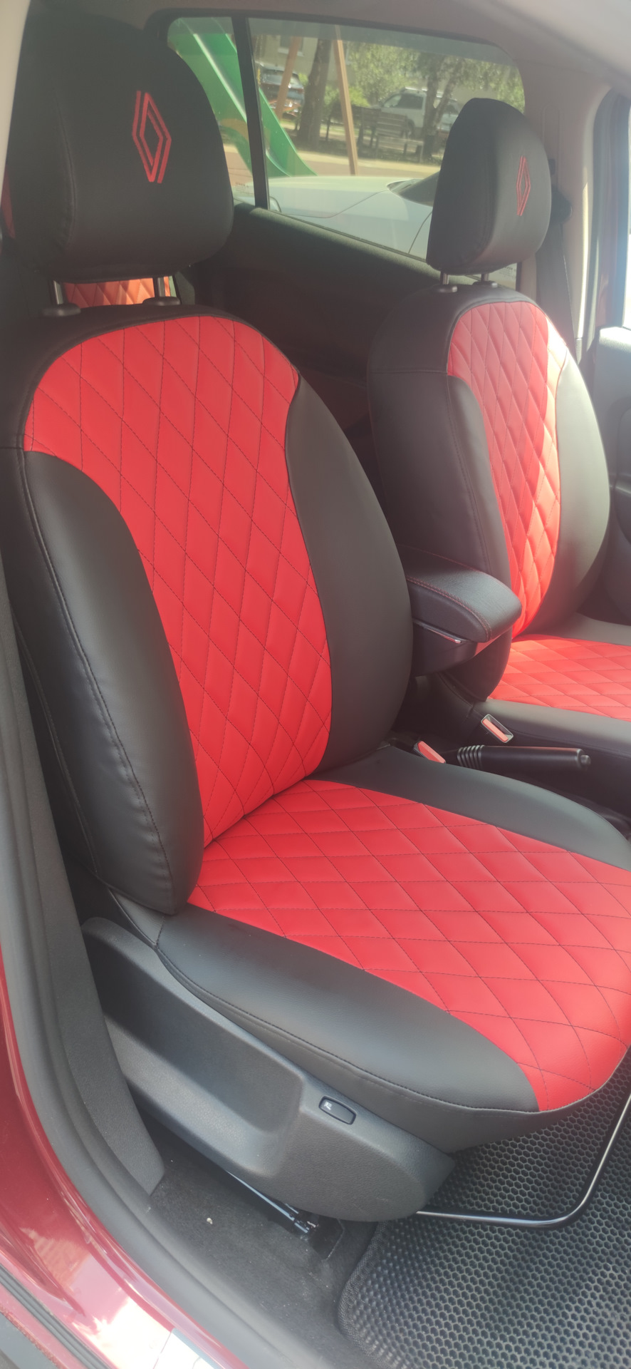 Авточехлы КОЕР — Renault Sandero Stepway (2G), 1,6 л, 2019 года ...