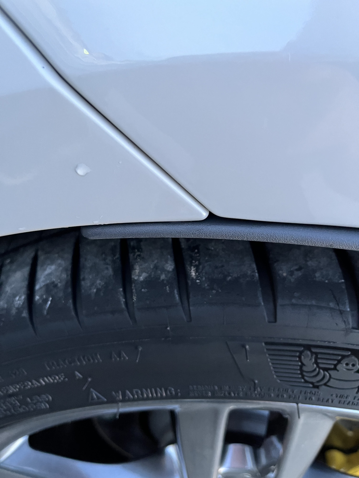 защита задних арок — Skoda Superb Combi (Mk2), 2 л, 2014 года ...