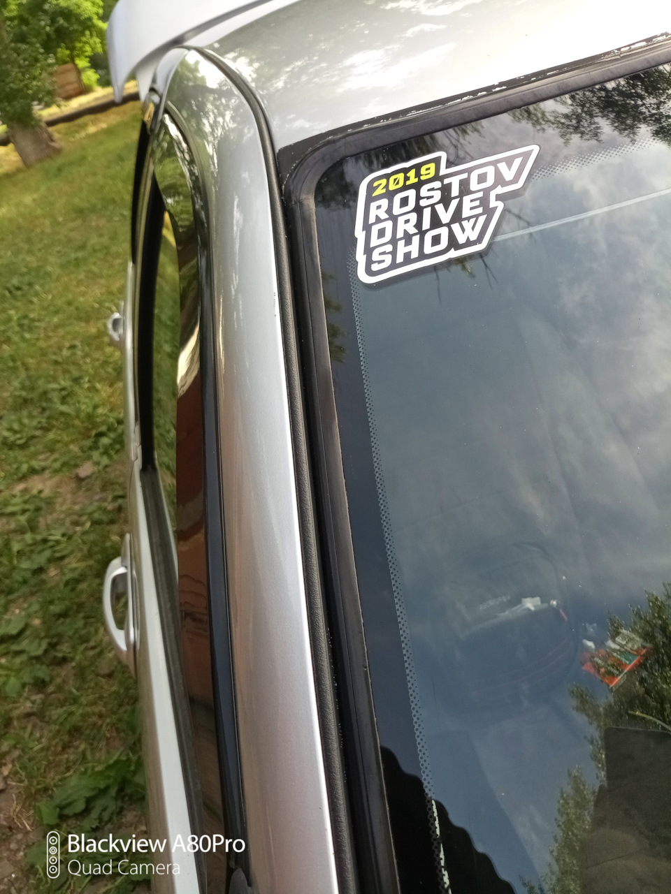 намного плотнее — Lada 21102