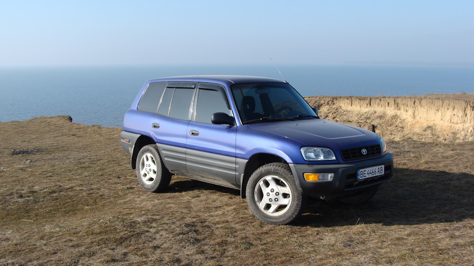 Как снять раздатку на АКПП? — Toyota RAV4 (I), 2 л, 1998 года | поломка ...