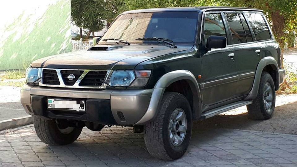 Nissan Patrol y61 2004