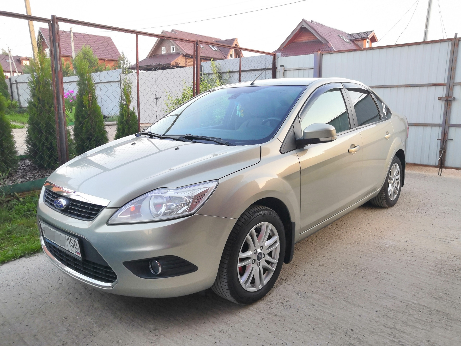 Цвет авалон. Avalon фокус 2. Ford focus 2008 седан. Ford focus avalon. Форд фокус 2 цвет авалон.