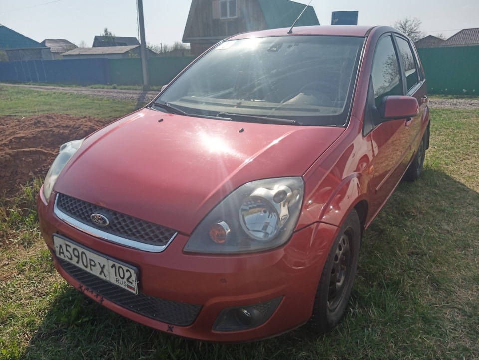 Фото в бортжурнале Ford Fiesta (Mk V)