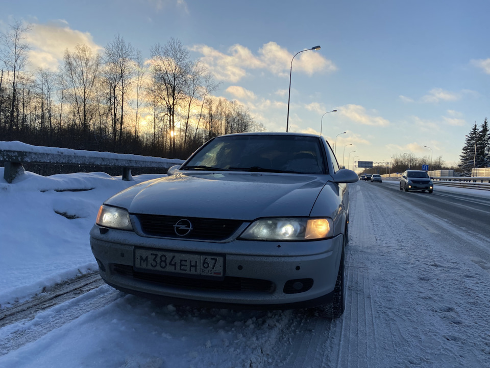 Красим решетку радиатора жидкой резиной — Opel Vectra B, 1,8 л, 2001 ...