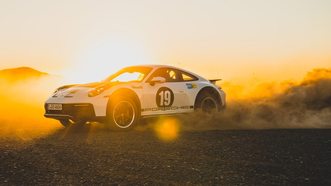 Porsche 911 Dakar 2023