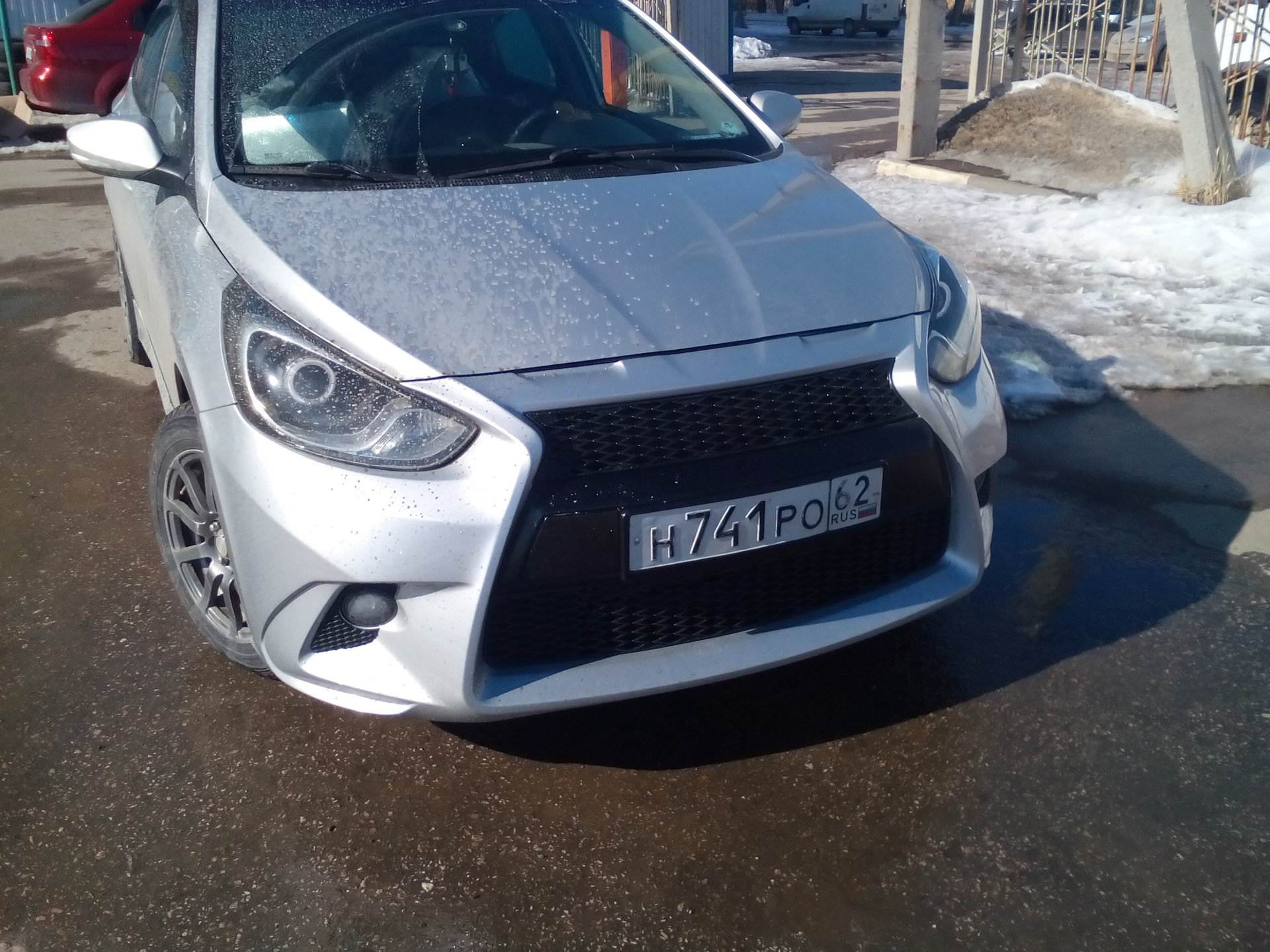 Бампер hyundai solaris 1