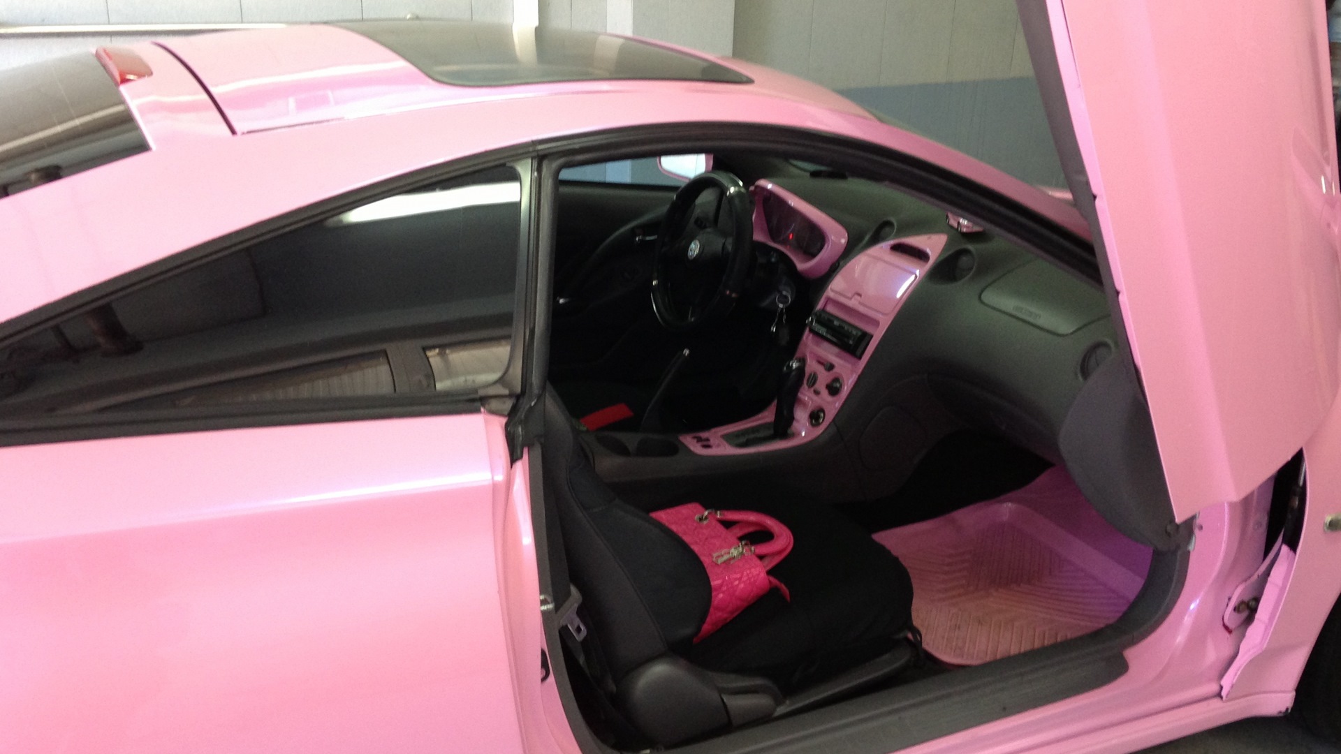 Toyota Celica Pink