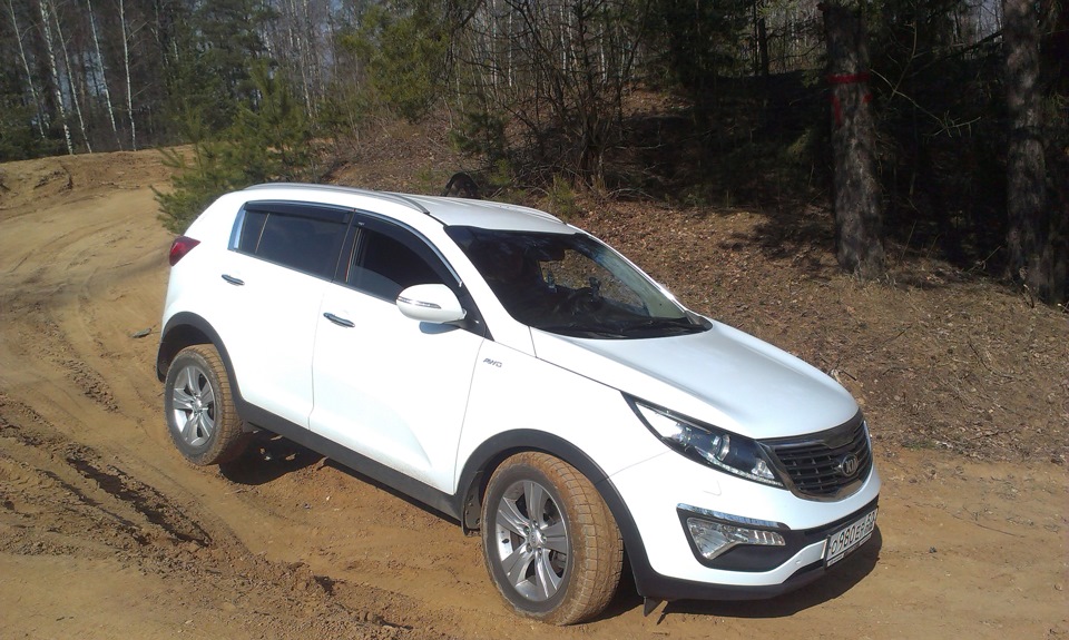 Тест на диагональное вывешивание фото+видео — KIA Sportage (3G), 2 л ...