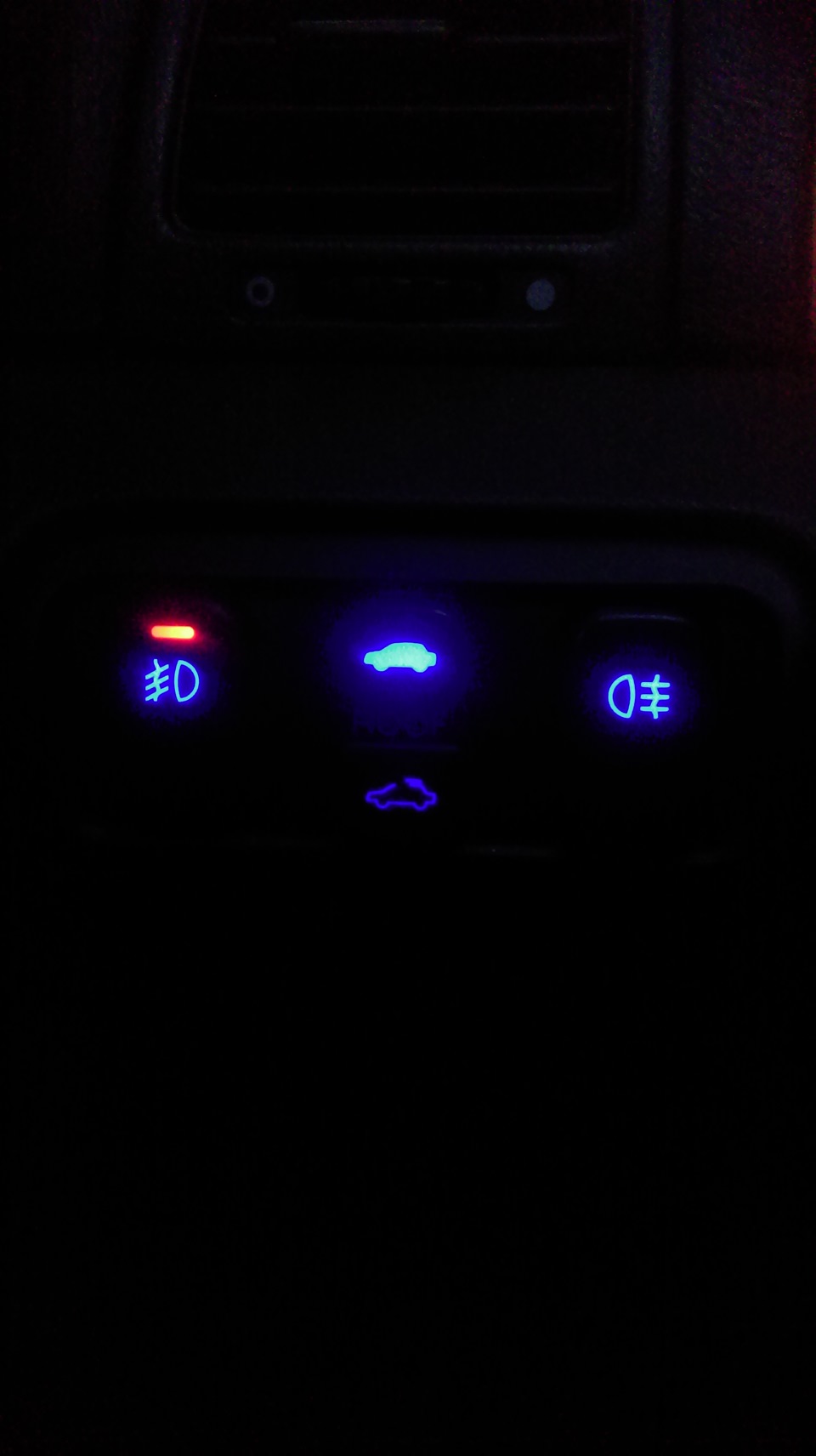 Кнопка включения передних туманок! — Honda Prelude (BB5, BB6, BB7, BB8 ...