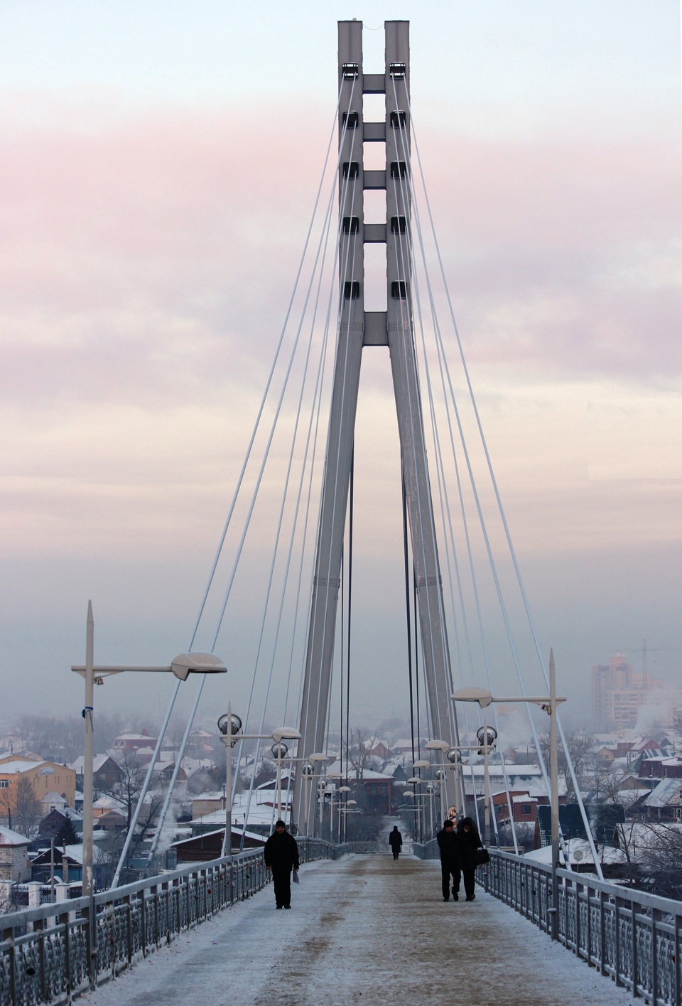 мост влюбленных в тюмени зимой