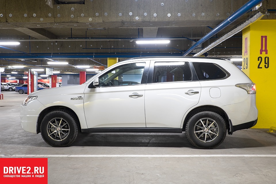 Диски и шины на зиму — Mitsubishi Outlander (3G), 3 л, 2013 года ...