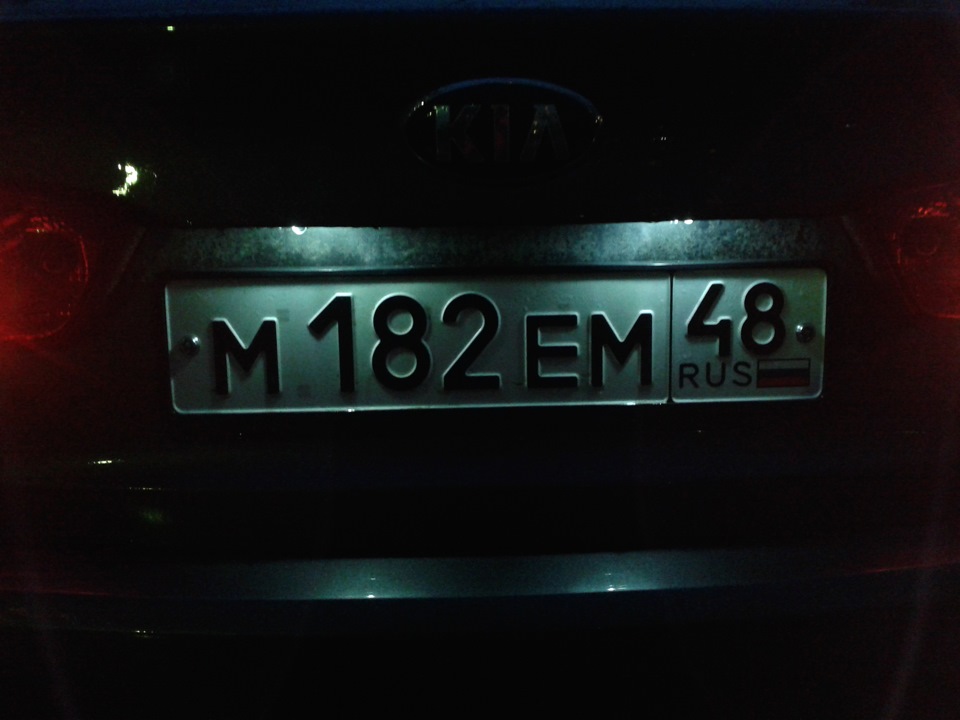 купил лампочки в подсветку номера и в габариты — KIA Rio (3G), 1,4 л ...