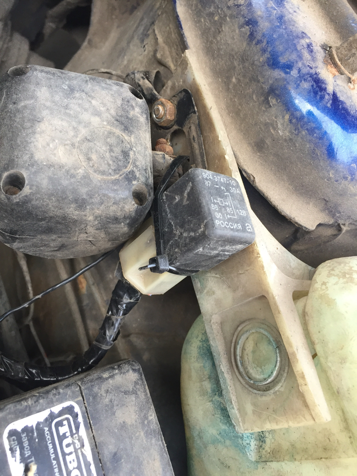 электрическая схема реле стартера ваз 2110. стартер не реагирует на ключ зажигания ваз. стартер не реагирует на поворот. втягивающее реле хундай санта фе 2. втягивающее реле санта фе 2,2.