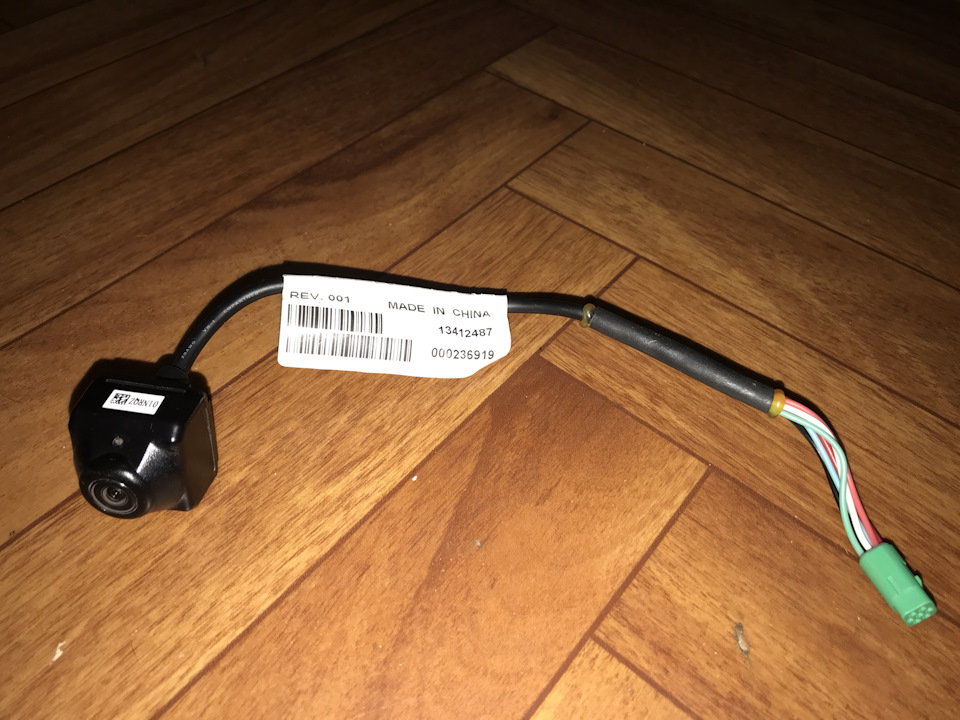 Камера З/Х — Opel Astra J. Запчасти на фото: 13412487