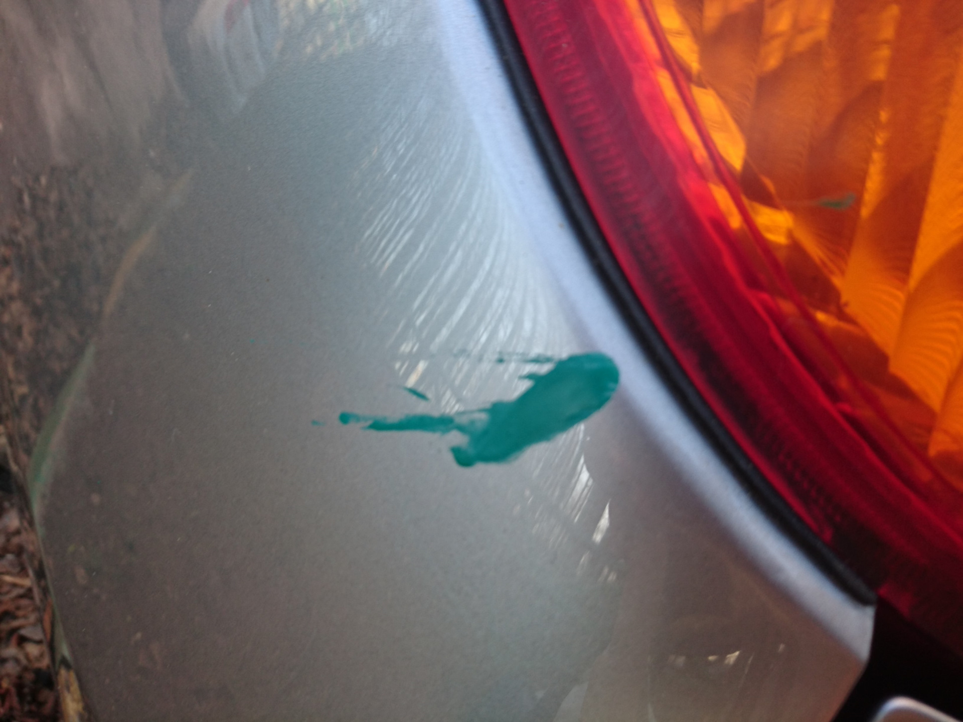 Как удалить краску с автомобиля. Предлагаем профессиональную химию