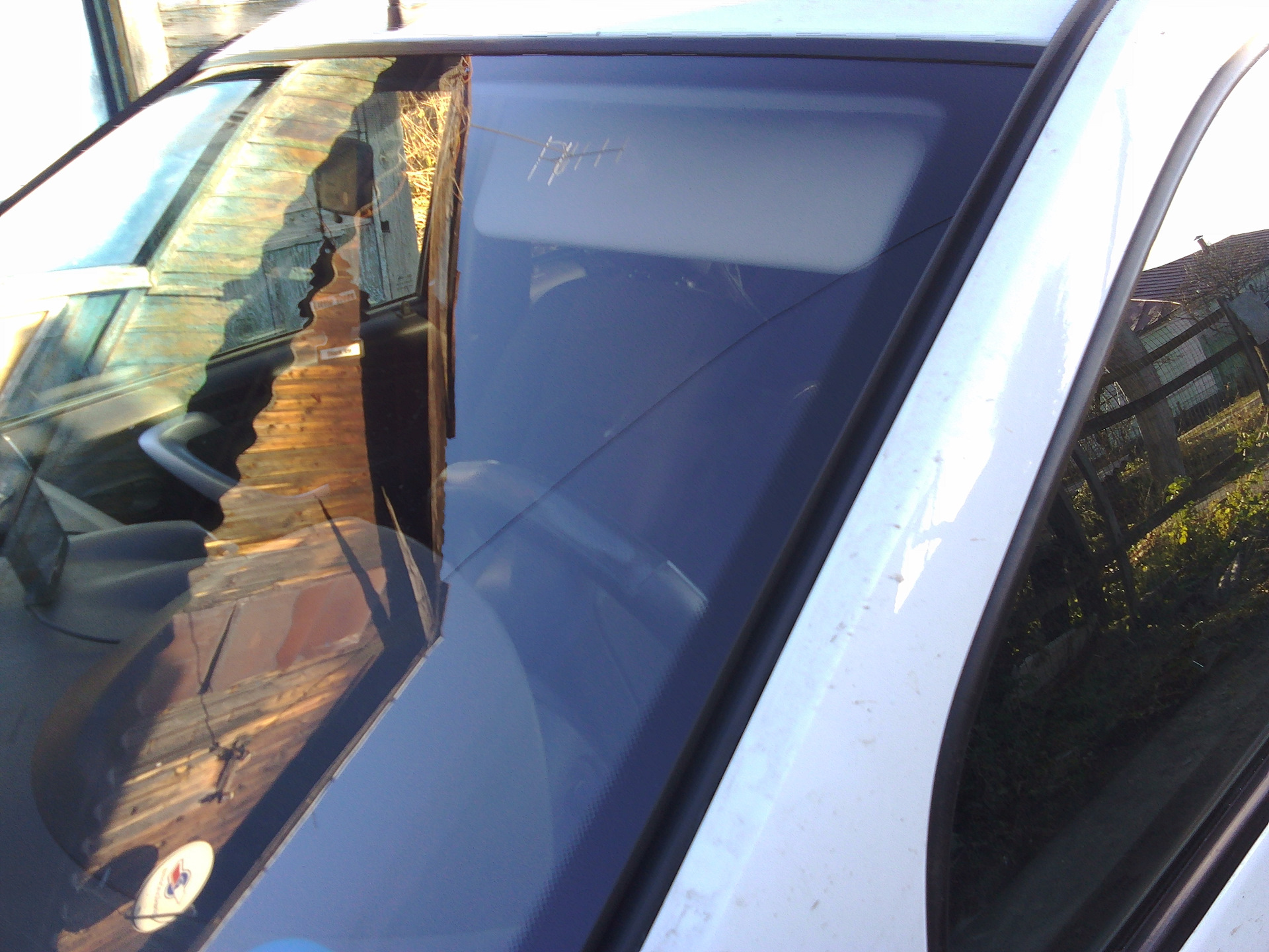 уплотнительные резинки — Lada Ларгус, 1,6 л, 2013 года | аксессуары ...