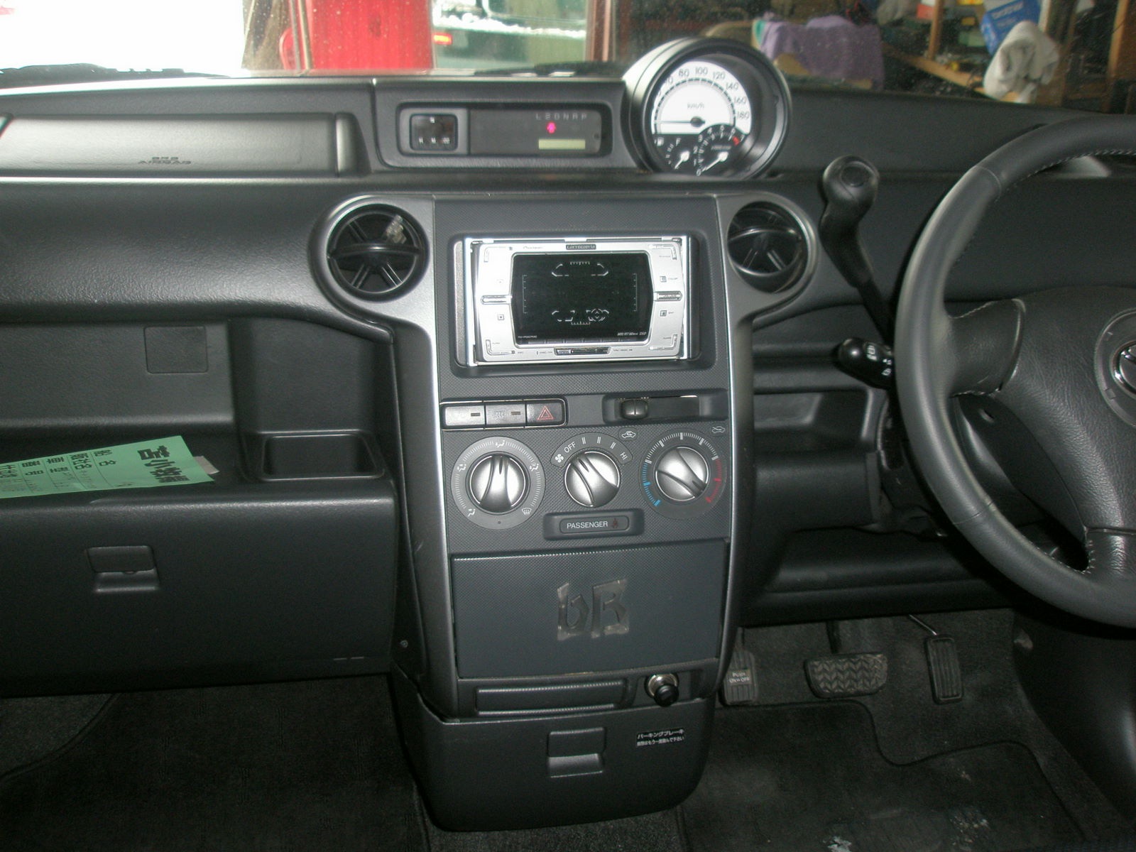 CD Pioneer DEH 6850 Toyota bB 15 2003 