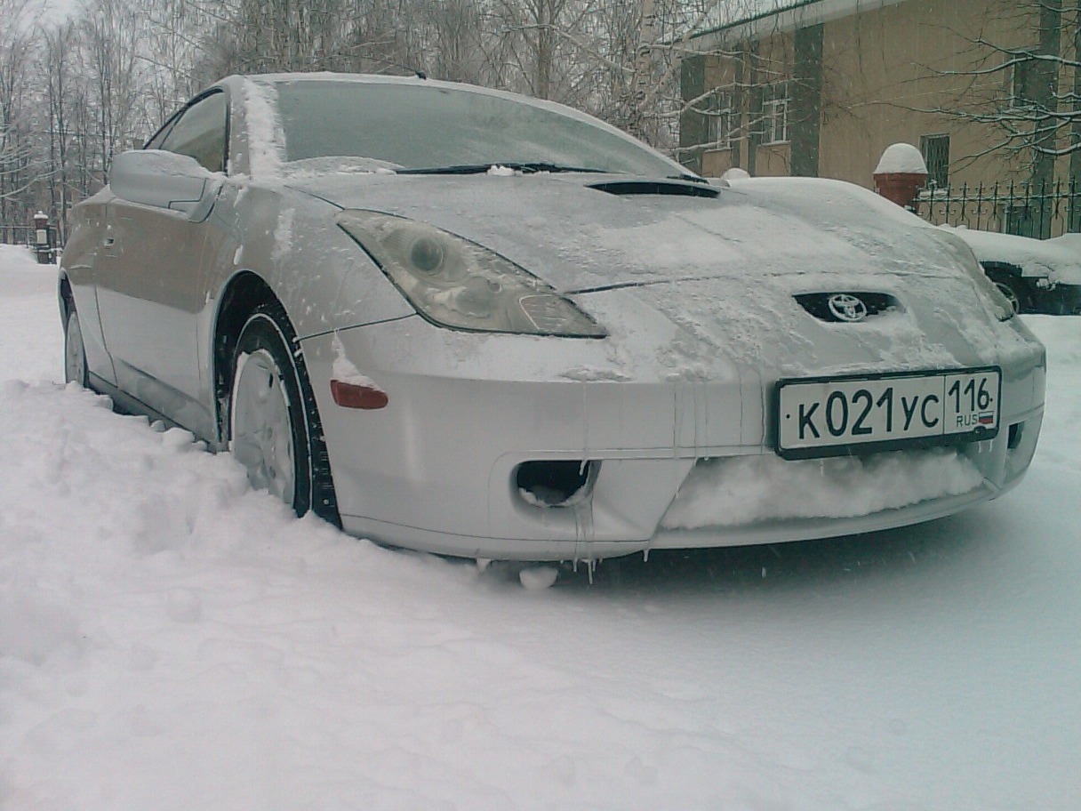    Toyota Celica 18 1999