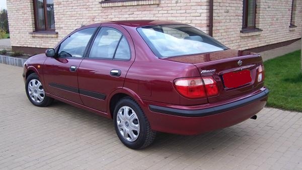 Nissan Almera g15 бордовый