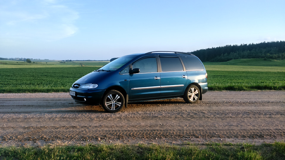 шторка багажного отделения ford galaxy 2 шторка багажного отделения ford galaxy 2