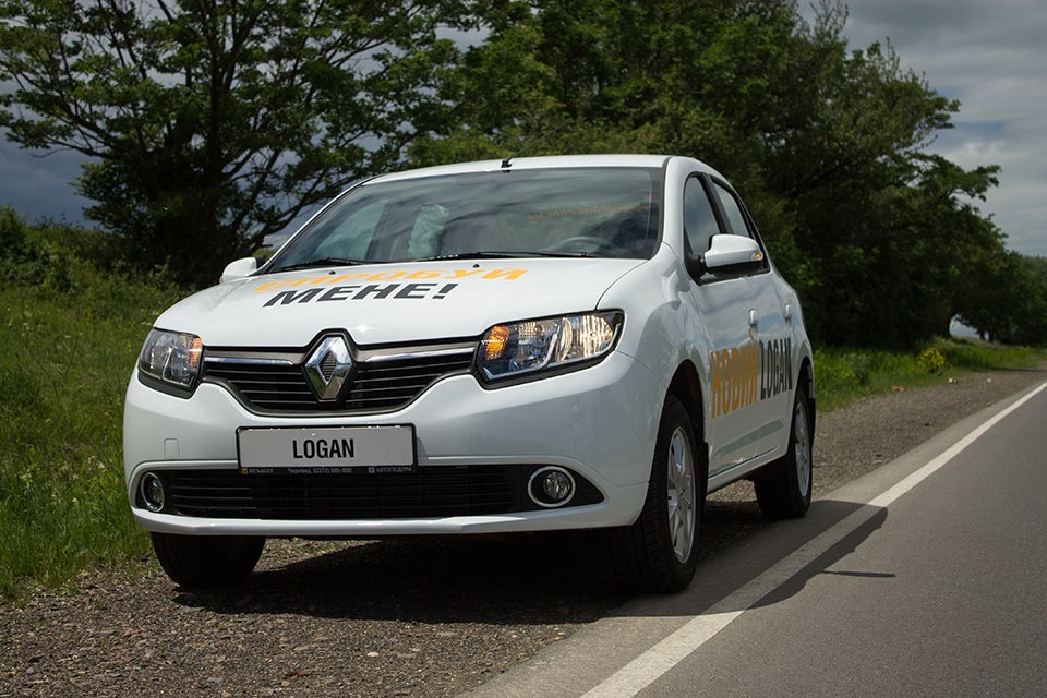 Рено логан 2013. Renault Logan 2013. Рено Logan 2013. Рено Логан 2013 года.