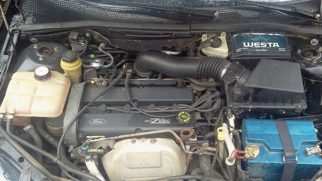 Двигатель на форд фокус 1 американец. Двигатель ford focus 1 zetec 1. Форд фокус 1 сплит порт 2. 3 американец. Двигатель на форд фокус 1 американец.