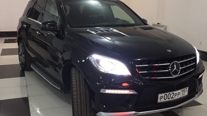 Mercedes Ml 63 Amg Ml63 V8 Biturbo Drive2