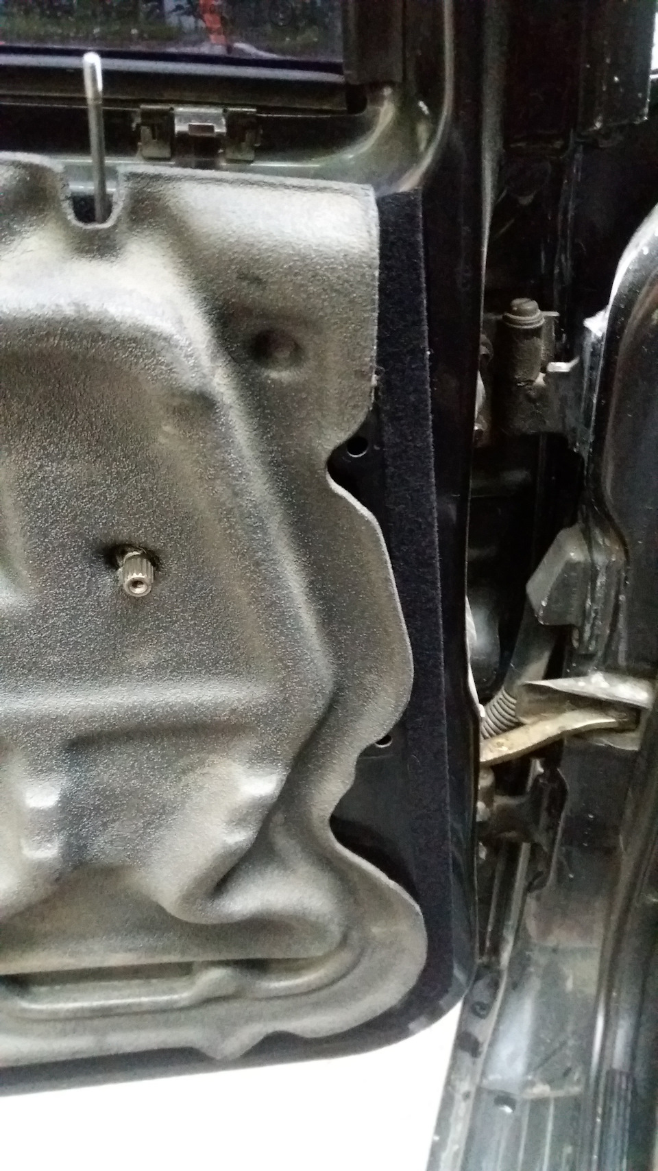 чтоб обшивки не скрипели! — BMW 3 series (E36), 1,8 л, 1992 года ...