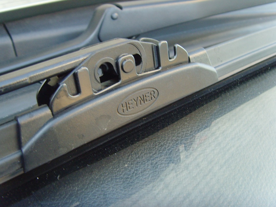 Как снять щетки heyner